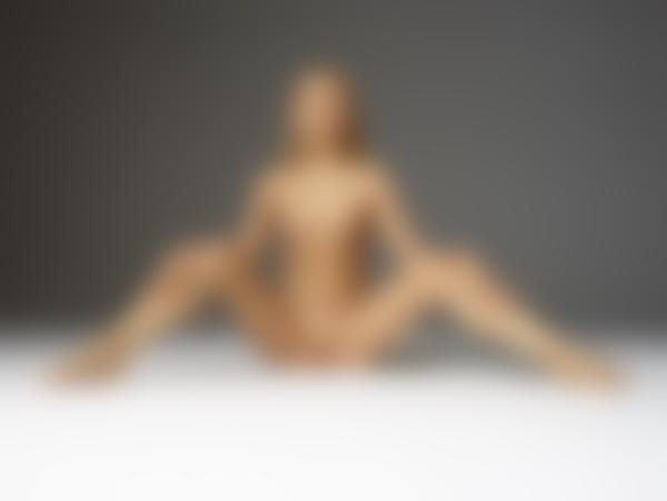 Bild #10 aus der Galerie Aleksandra süß und zierlich