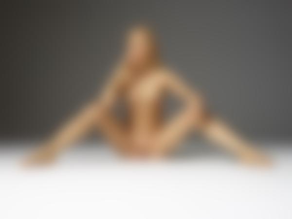Bild #11 aus der Galerie Aleksandra süß und zierlich