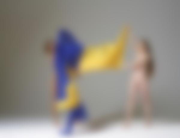 Image n° 11 de la galerie Alya et Emily révolution Ukrainienne