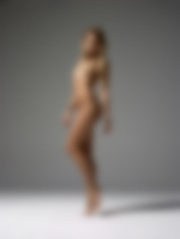 Bild #9 från galleriet Amber kroppsskönhet