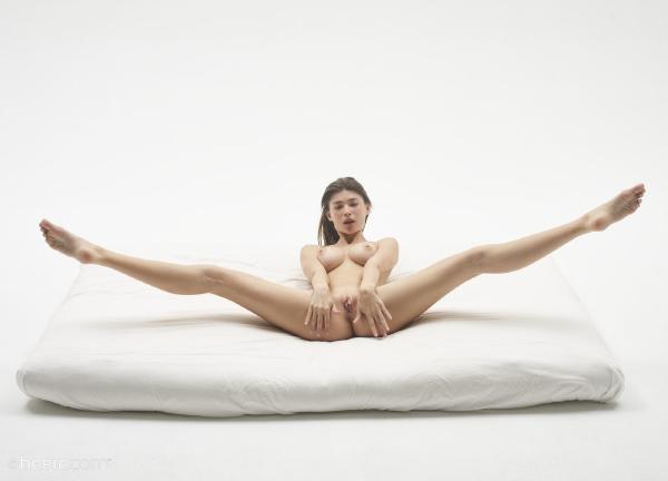 图片 #3 来自画廊 Anna L 极度暴露