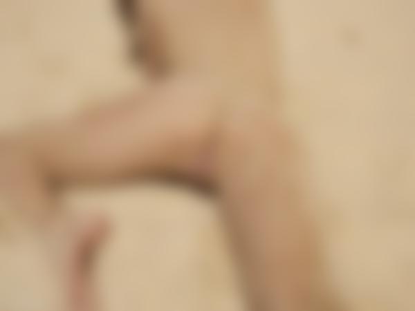 Image #10 from the gallery Anna L hot and sandy