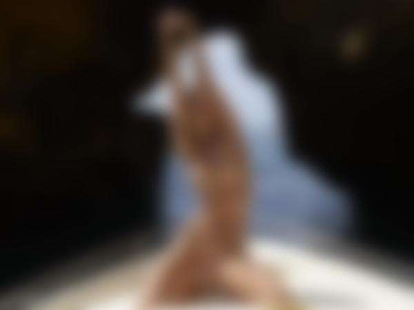 Resim # 9 galeriden Anna L çıplak turist