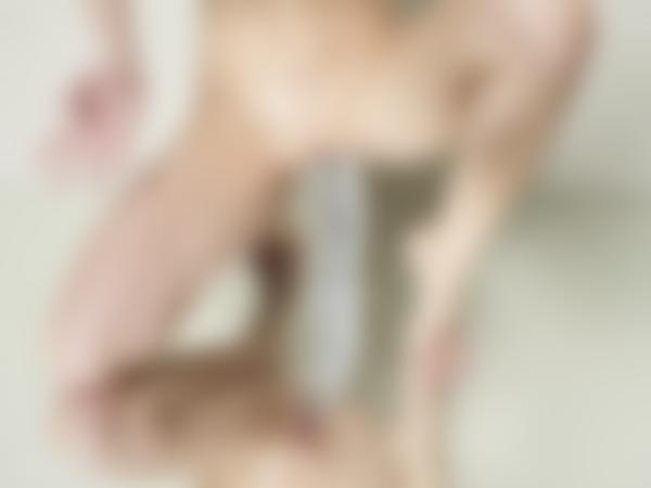 Image n° 10 de la galerie Anna L trop grosse