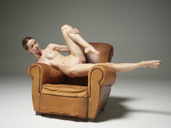 Billede #6 fra galleriet Enhver Moloko model muse