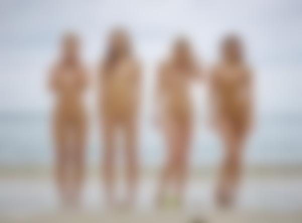 Image #11 from the gallery Ariel Marika Mira Melena Maria beach bodies