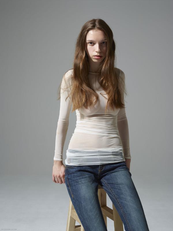 Image #7 from the gallery Aya Beshen Jeans