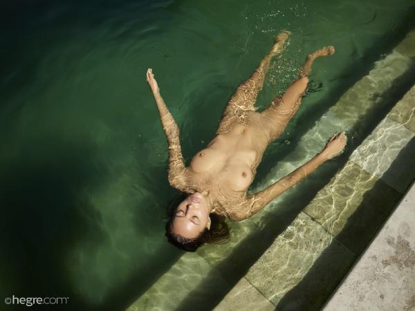 Image #5 from the gallery Clover naked pool art