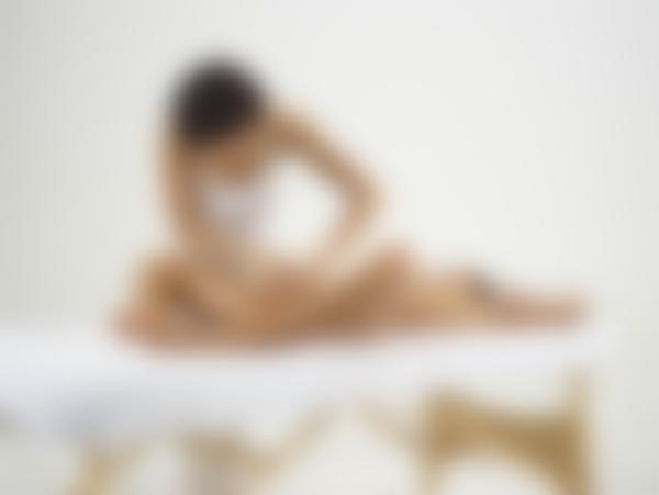 ギャラリー11の画像番号ドミニカC　ヨニマッサージ　パート１