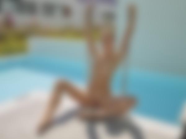 Image #9 from the gallery Emi pool fantasy
