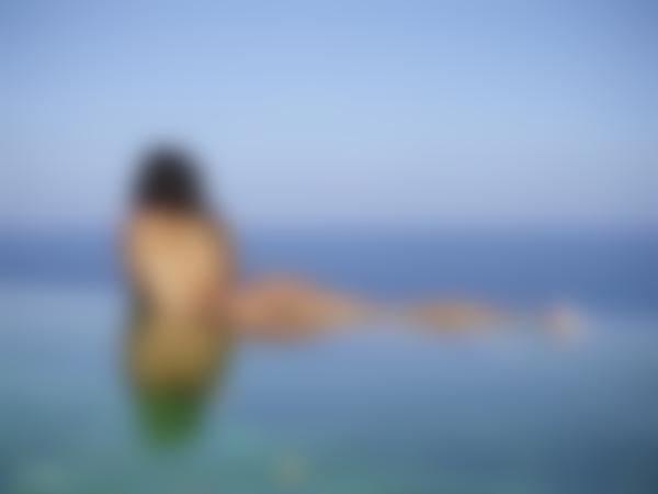 Immagine n.9 dalla galleria Orizzonte caldo di Hiromi