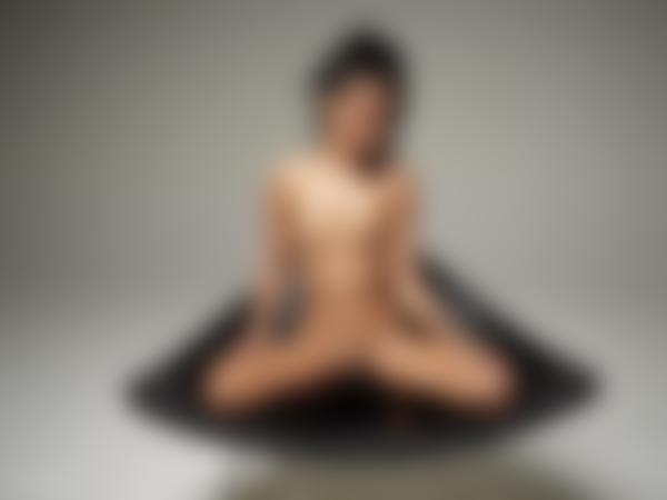 Image #8 from the gallery Hiromi living art