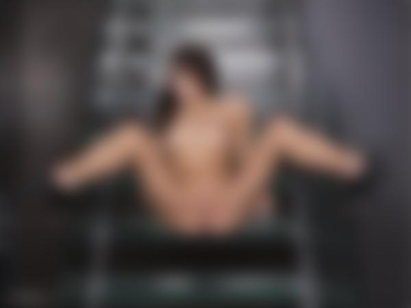 Image #10 from the gallery Lola L staircase