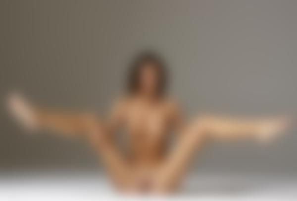 Image #9 from the gallery Melinda full nudes