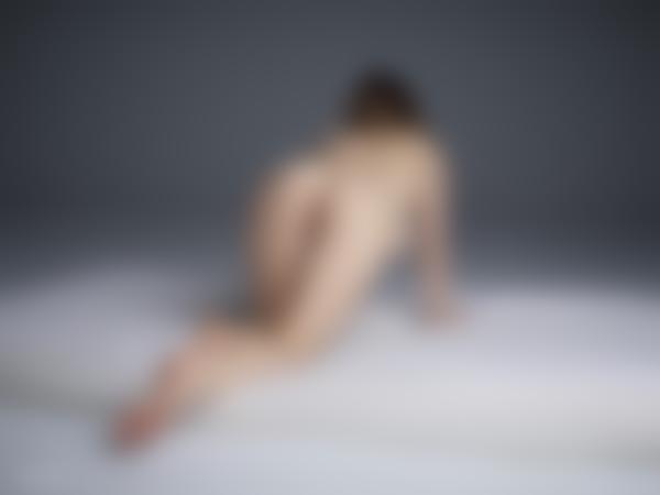 Bild #10 aus der Galerie Mila A  Weibliche Figur