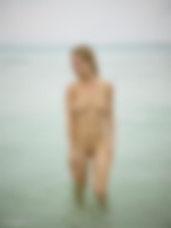 Image #10 from the gallery Natalia A beach bliss