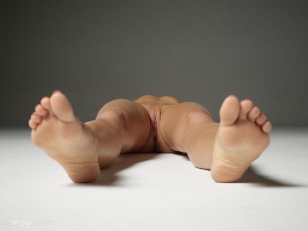 Image #4 from the gallery Natalia A foot fetish