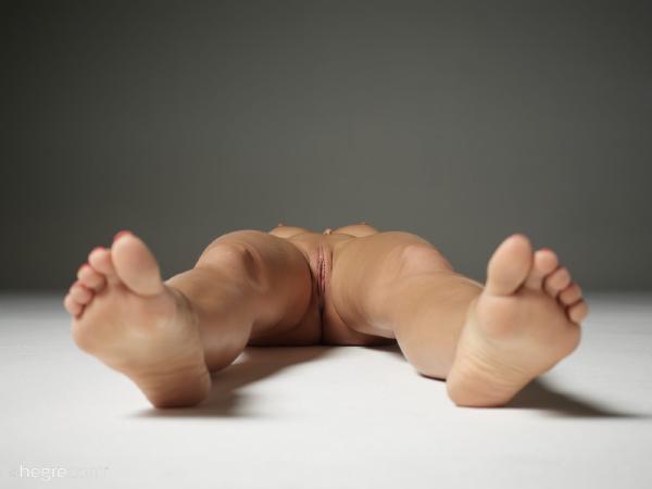 Image #7 from the gallery Natalia A foot fetish