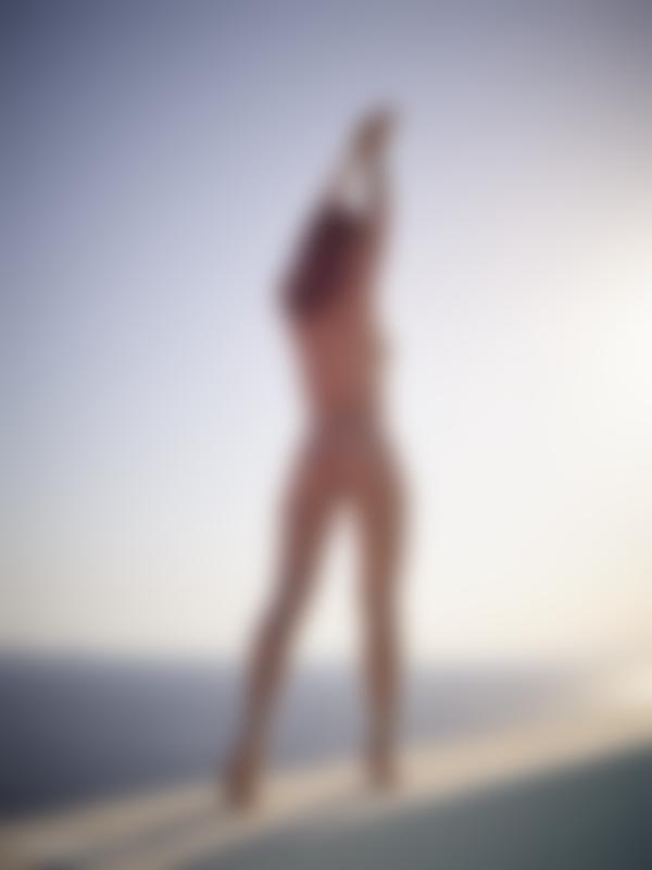 Image #11 from the gallery Natalia A sensual sunset