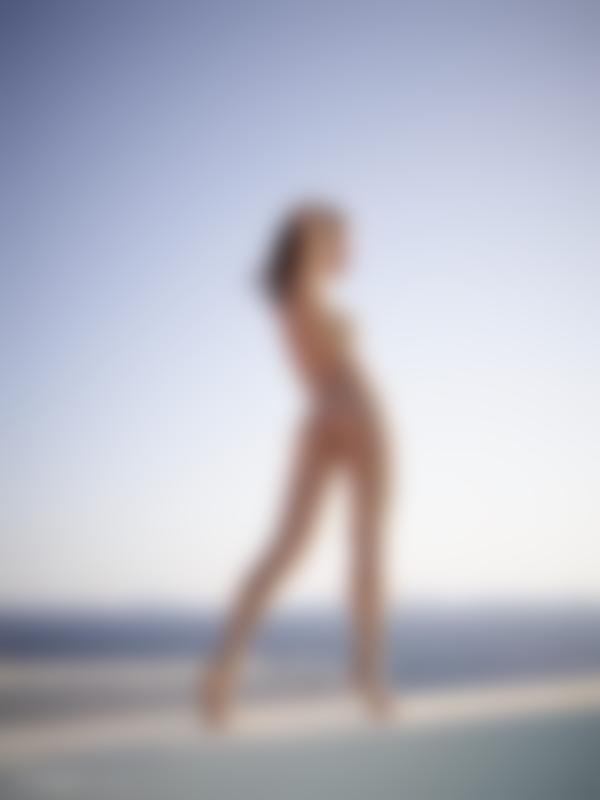 Image #8 from the gallery Natalia A sensual sunset