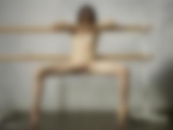 Image #8 from the gallery Olivia bare ballet