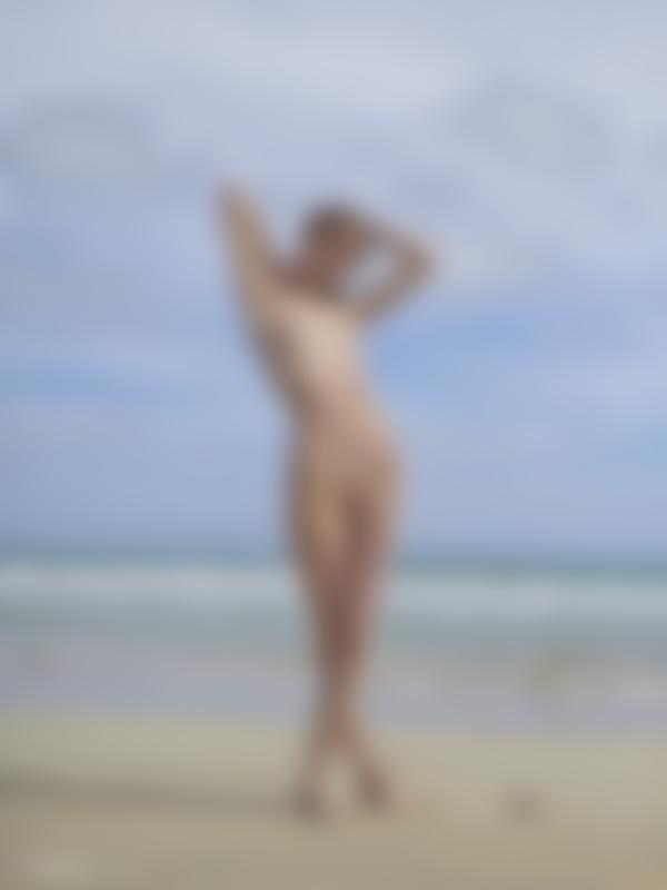 Image n° 8 de la galerie Proserpina plage nudiste