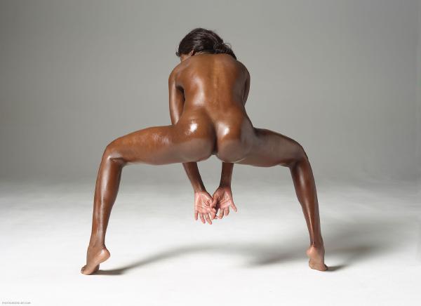 Image #6 from the gallery Simone booty call