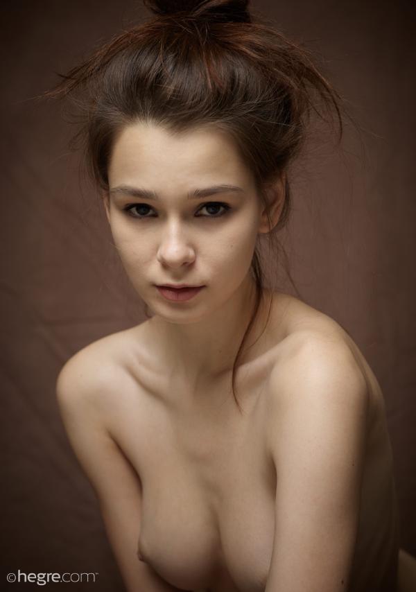 Image #6 from the gallery Tasha vintage nudes