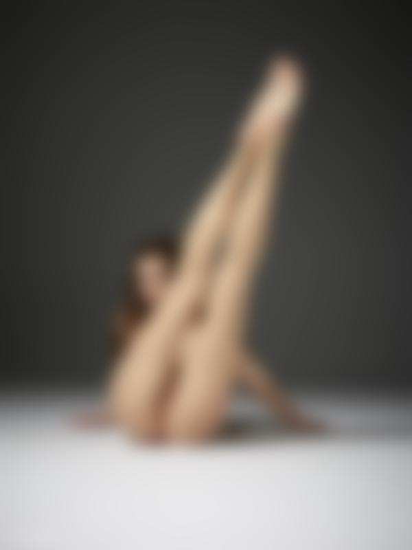 Image #11 from the gallery Veronika V Pink pussy petals