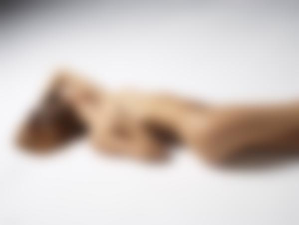 Image n° 8 de la galerie Victoria R nu classique